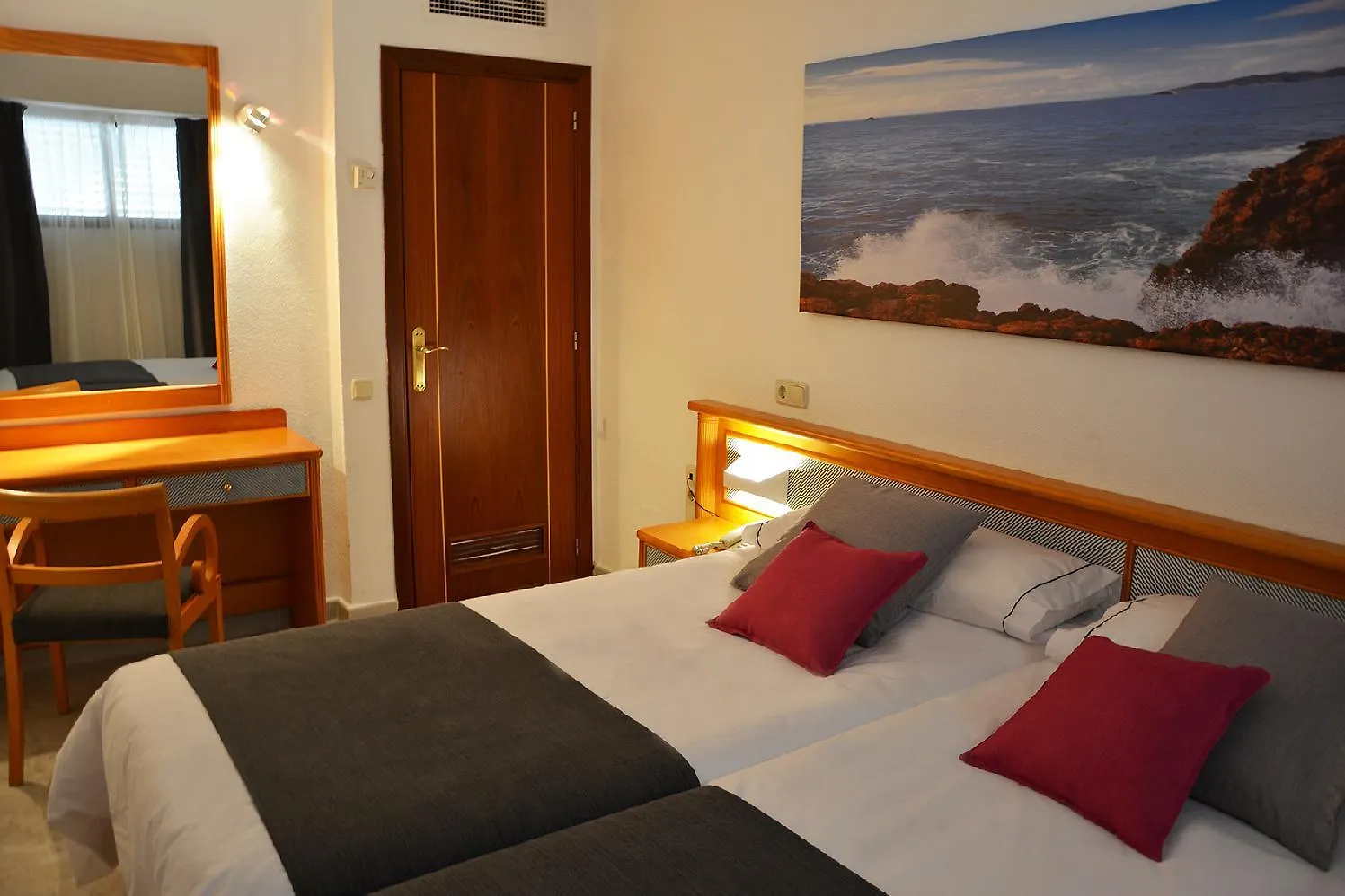 Apartamentos Vibra Jabeque Soul-3Sup Ibiza Town Spain